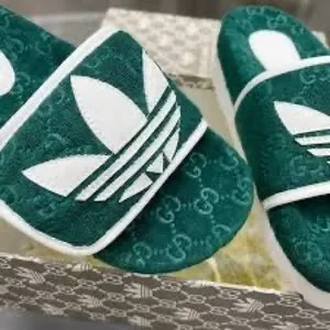 Adidas x Gucci Slide GG Men\'s Platform Sandals GREEN Made in Italy Adidas x Gucci GG Platform Slides Sandals Green Terry Cloth  main image 4